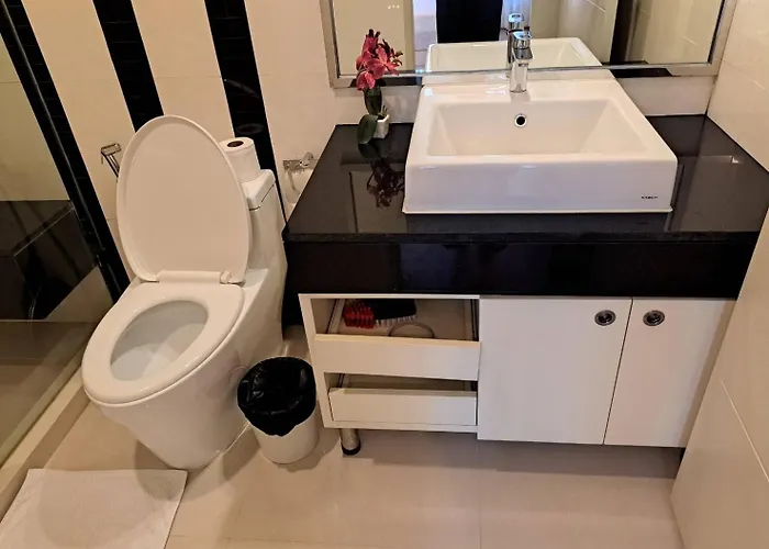 Homemy Cozy Close To Bts And Mall 5 Min 公寓 曼谷